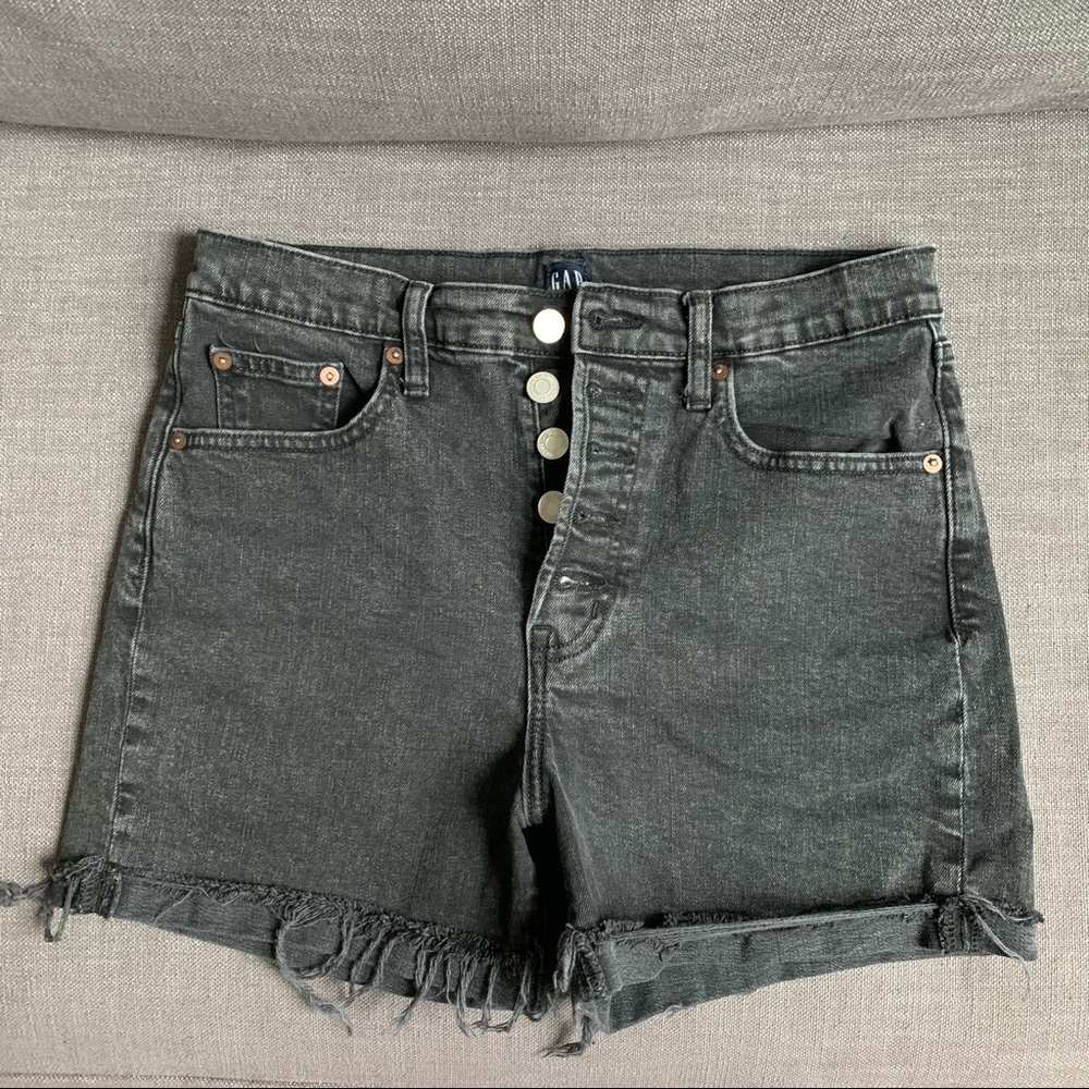 GAP High waist stretchy ripped denim shorts